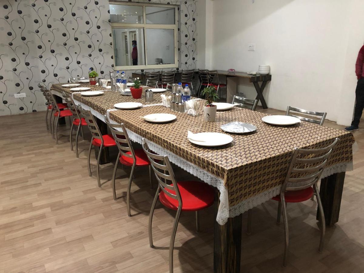 The Rejoice Hotel & Guesthouse Greater Noida Extérieur photo